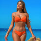 👙 Női színkontrasztos szexi Push-Up & Cut-Out 2 darabos fürdőruha | Merész kivágások, dúsító hatás – figyelemfelkeltő nyári darab ☀️🔥