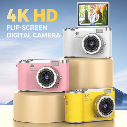🎥 4K digitális fényképezőgép fotózáshoz | 3 hüvelykes, 180°-ban elforgatható kijelző, webkamera-funkció és két akkumulátor – kezdőknek is ideális vlog-készlet 🌟