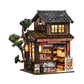 🏡 „Springtime Store” miniatűr ház LED-es világítással – barkácsolós babaház-készlet, világító könyvsarok-dísz – utánvéttel ✨