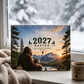 🌲 Vicces Erdő 2027 fali naptár – Humoros erdei jelenetek egész évre ✨