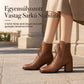 👢 Női vintage brit stílusú fűzős bokacsizma – Hegyes orr, közepes kockasarok ✨